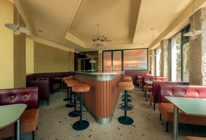 Abstract, Bar à Lyon 01