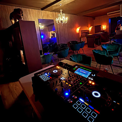 The Gentlemen's Club, Bar à Saint-Étienne
