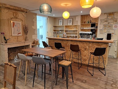 L'Escalle, Bar à Échillais