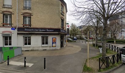 Reussite A4F Café Des Quatre Chemin, Bar à Persan