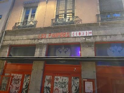 Russian Dolls, Bar à Lyon 01