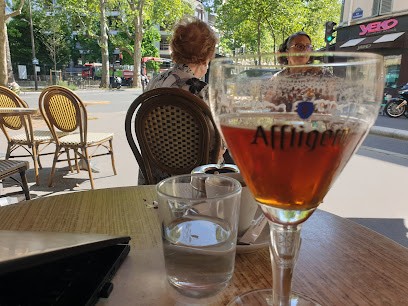 Café In, Bar à Paris 12