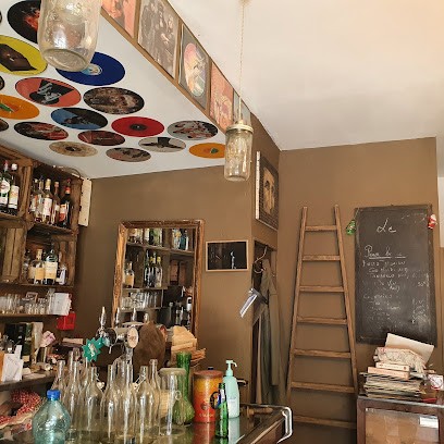 Le Pazou, Bar à Marseille 01