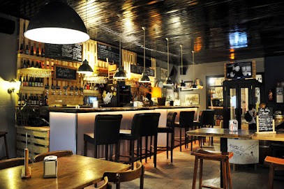 Massilia Pub - Cours Julien, Bar à Marseille 06