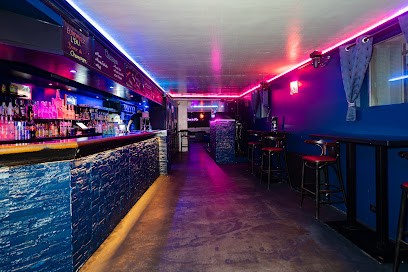 Les Caves Du Roi Soleil, Bar à Versailles