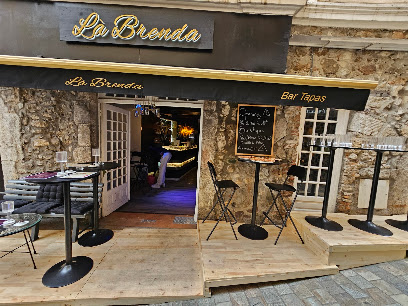 La Brenda, Bar à Cannes