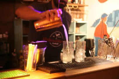 Allobarmanmarseille - Annimation Cocktail À Domicile - Mariage - Entreprise | Atelier Cocktail, Bar à Marseille 06
