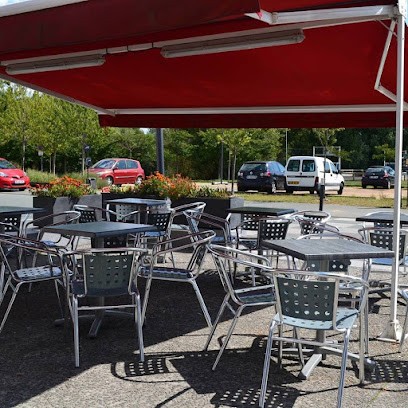 Le Lion D'Or, Bar à Écouflant