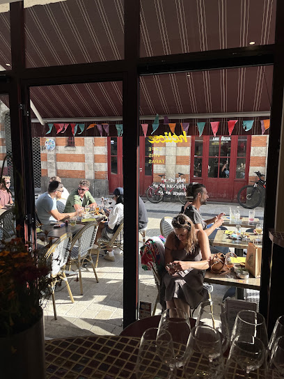 Héliose, Bar à la Rochelle