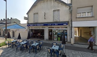 L'Arc En Ciel, Bar à Bourges