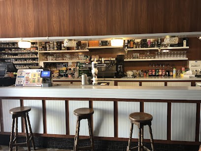 Le Saint Florian, Bar à Patay