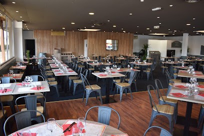 Les Tontons, Bar au Mans