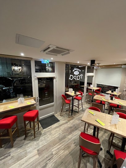 Pequeña Tapa Vichy, Bar à Vichy