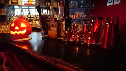 Le Pélican, Bar à Lardy