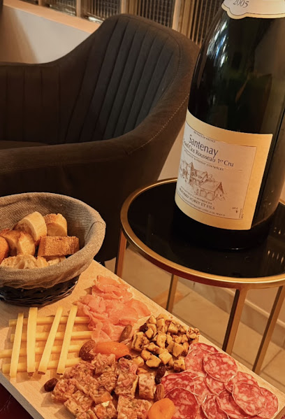 Le Clandé Chez Djélo, Bar à Lons-le-Saunier