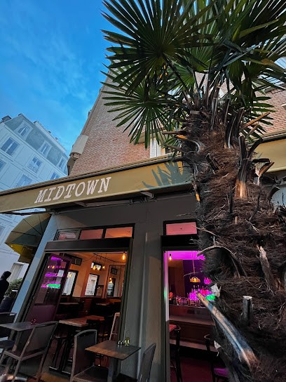 Midtown, Bar à Levallois-Perret