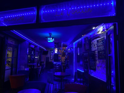 Le Volcan, Bar à Paris 05