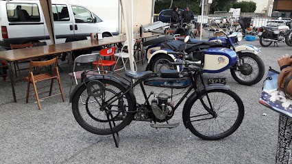 Viala Valérie, Bar à Réquista