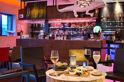 160° Bar - Cocktails - Terrasse, Bar à Saint-Priest