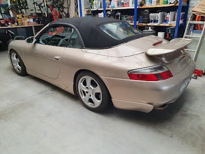 Café De La Houzarde, Bar à Wattrelos