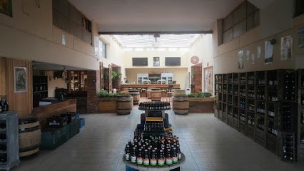 La Cave Des Alchimistes, Bar à Thiais