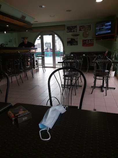 La Taverne Saint-Michel, Bar à Plérin