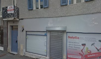 Sahin Zekai, Bar à Oyonnax