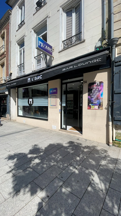 L'arc, Bar à Beauvais