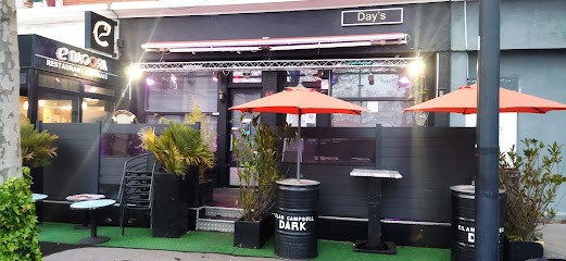 Sunrise Bar, Bar au Havre