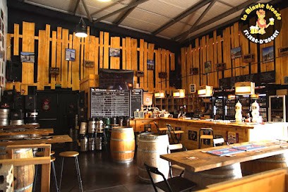 La Minute Blonde St Jean D'Angely. Cave / Bar à Bières. Location Tireuses Et Fûts., Bar à Saint-Jean-d'Angély