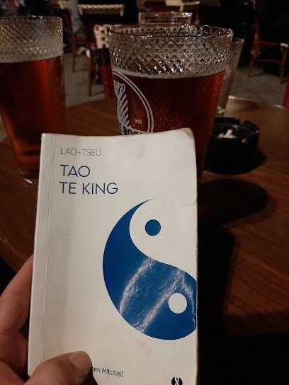 Le Madwyn's, Bar à Chavagne