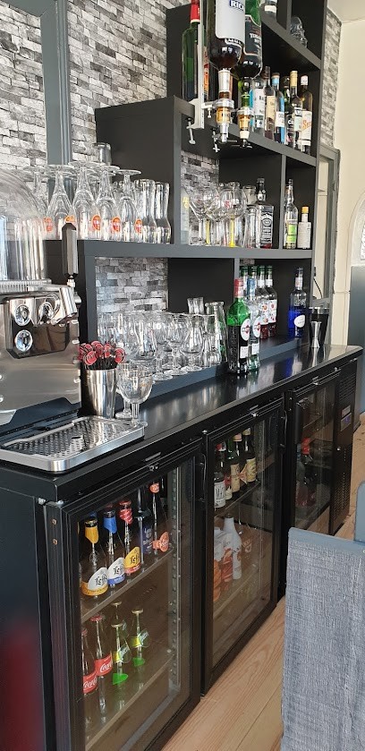 Le Dandy et Déco-Fleurs, Bar à Sainte-Scolasse-sur-Sarthe