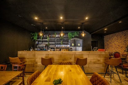 Le Charleston, Bar à Clermont-l'Hérault