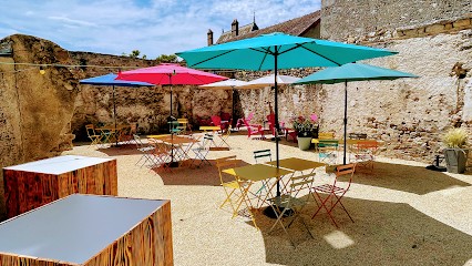 Chez Moustache, Bar à Lussac-les-Églises