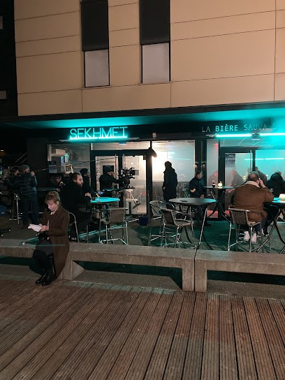 Sekhmet, Bar à Dunkerque