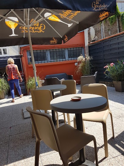 Le Saint Fuscien, Bar à Amiens