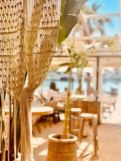 Mama Oko, Bar à La Grande-Motte