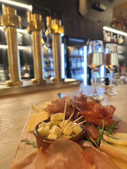 Le Bar & Vous, Bar à Villeneuve-en-Retz