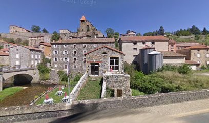Besseyre Christiane, Bar à Chanteuges
