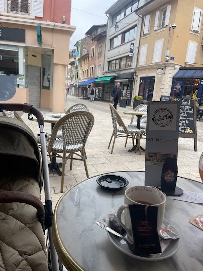 Central Café, Bar à Thonon-les-Bains