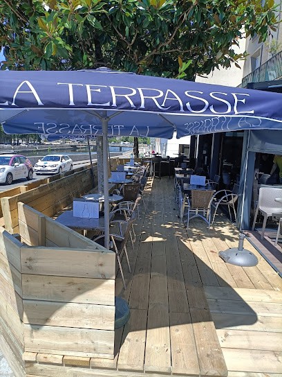 La Terrasse, Bar à Laval