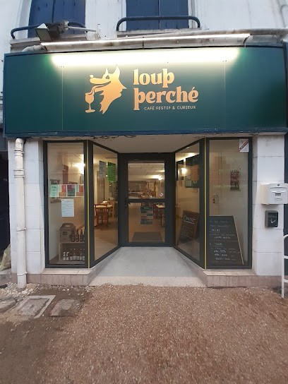 Loup Perché, Bar à Vendôme