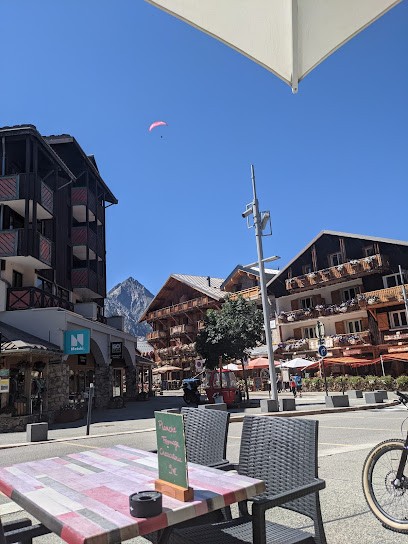 The Red Frog, Bar aux Deux Alpes