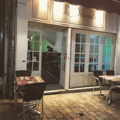Le Orleans, Bar à Orléans