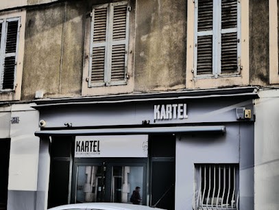Kartel, Bar à Chambéry