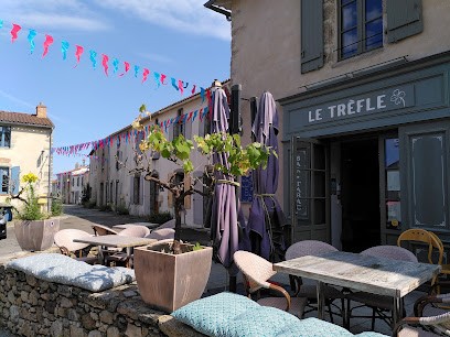 Le Trèfle, Bar à Mallièvre