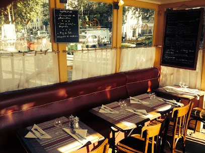 Entre Les Vignes, Bar à Paris 12