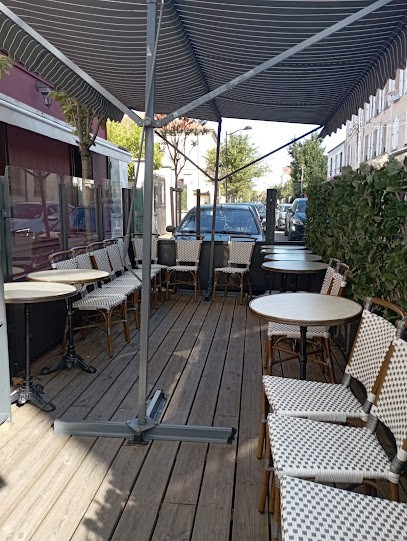 Du Vin Sur La Planche, Bar à Joinville-le-Pont