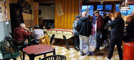 Le Petit Troquet, Bar à Tergnier