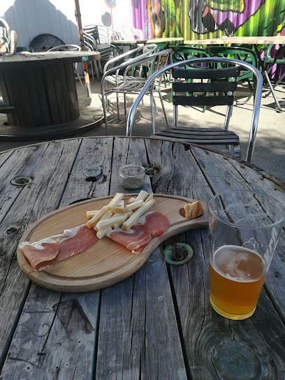 La Source Maltée, Bar à Saint-Jean-de-Maurienne